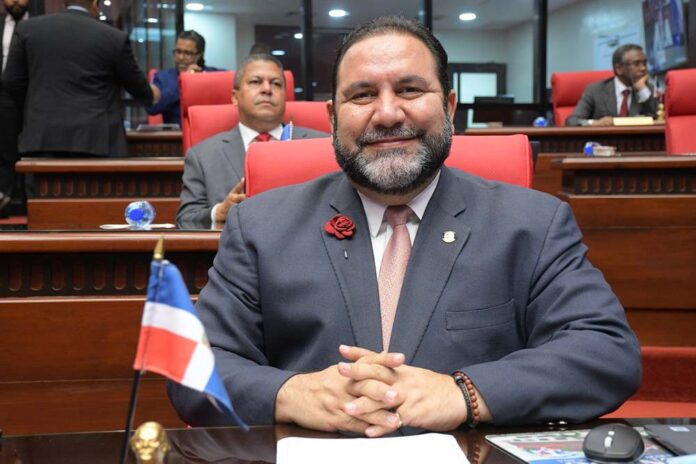 Senador Ramón Rogelio Genao rechaza fallo del Tribunal Constitucional sobre candidaturas independientes