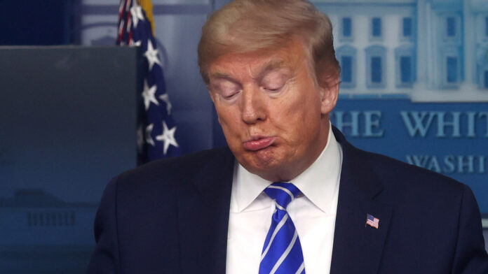 Trump insinúa la posibilidad de un tercer mandato y desata controversia en EE.UU.