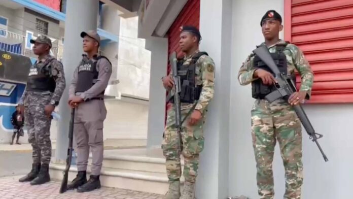 San Francisco de Macorís con fuerte presencia militar por huelga el 25 y 26 de marzo