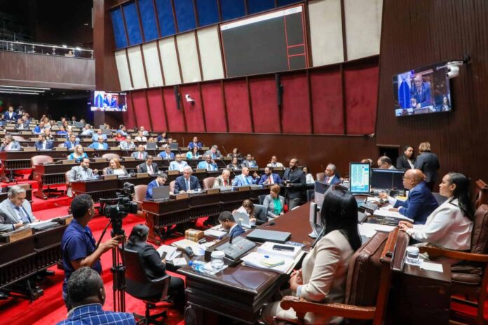 Los legisladores buscan sacar del cajón los proyectos de ley retrasados