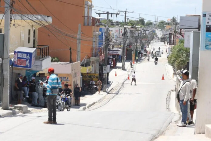 El crecimiento de asentamientos haitianos irregulares en Mata Mosquito agrava el abandono del sector