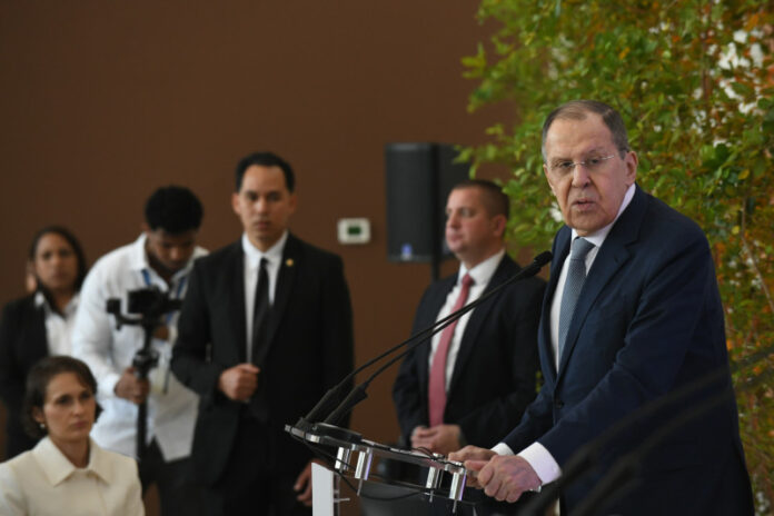 Serguéi Lavrov se reúne con Abinader en Palacio Nacional y plantea apertura de embajada rusa en RD