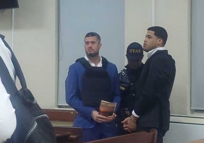 Condenan a 20 años de prisión a dos hombres por asalto a sucursal del Banco Popular