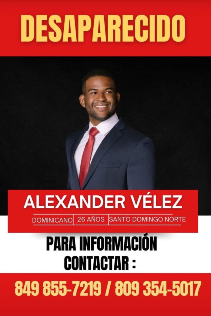 Alexander Vélez desaparece en Santo Domingo Norte; encuentran su vehículo con una goma explotada