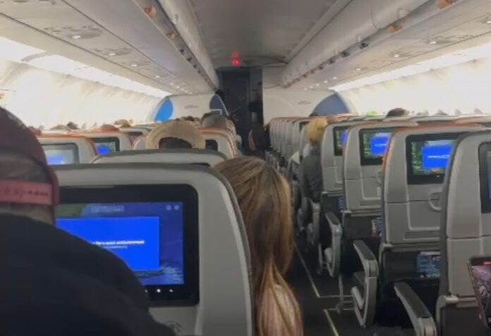 Tripulación de JetBlue rinde homenaje a Rubby Pérez tras tragedia vinculada al Jet Set