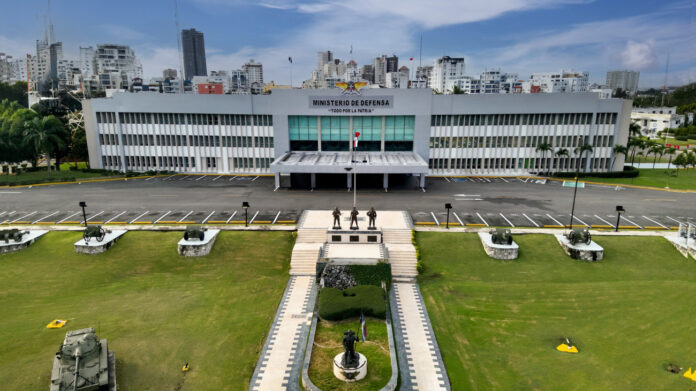 Ministerio de Defensa habilita Banco de Sangre para atender a víctimas del colapso en el Jet Set