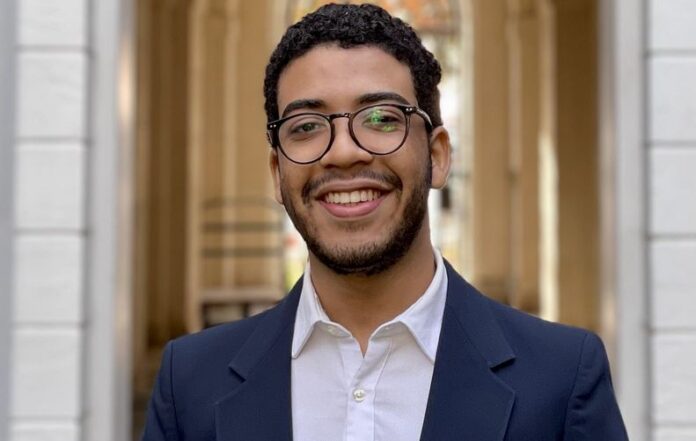 José Valdez Genao, primer dominicano de escuela pública admitido en Harvard, se gradúa en Políticas Públicas