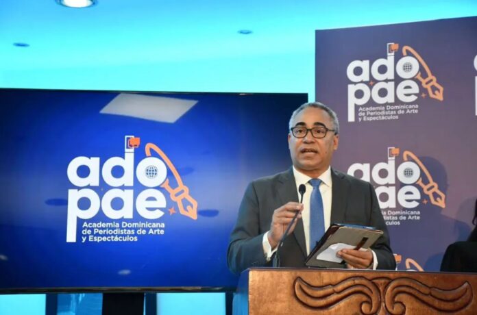 ADOPAE advierte que proyecto de ley sobre libertad de expresión podría facilitar control político y promover autocensura