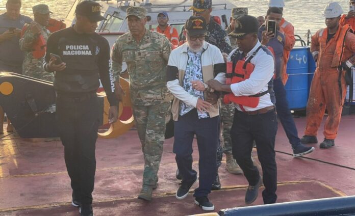 Presentan querella contra Ángel Martínez por presunta estafa de 300 mil dólares y extorsión