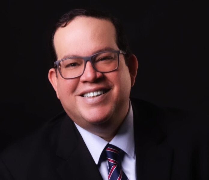 Pavel De Camps advierte que nueva ley sobre medios busca “controlar toda una sociedad”