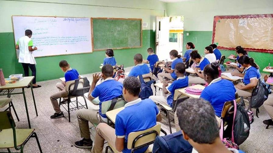 de cuanto fue la asistencia estudiantes en el ano escolar 2023 2024 focus 0 0 896 504 1