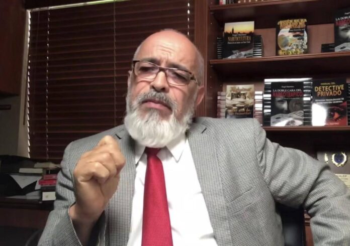 Detienen a Ángel Martínez en Puerto Plata tras arribar en un crucero por acusaciones en su contra