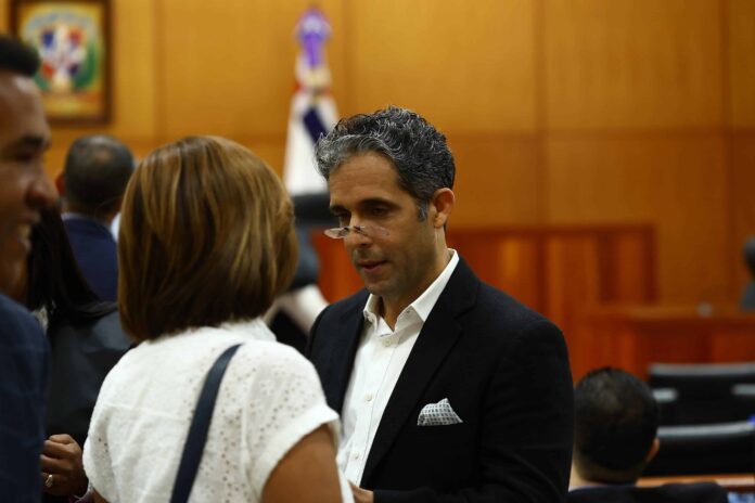 Suspenden audiencia por hospitalización de Torres Robiou, exdirector del CESTUR