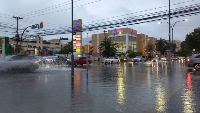 Indomet prevé lluvias hasta la noche de este sábado en varias provincias, con aguaceros y tormentas eléctricas