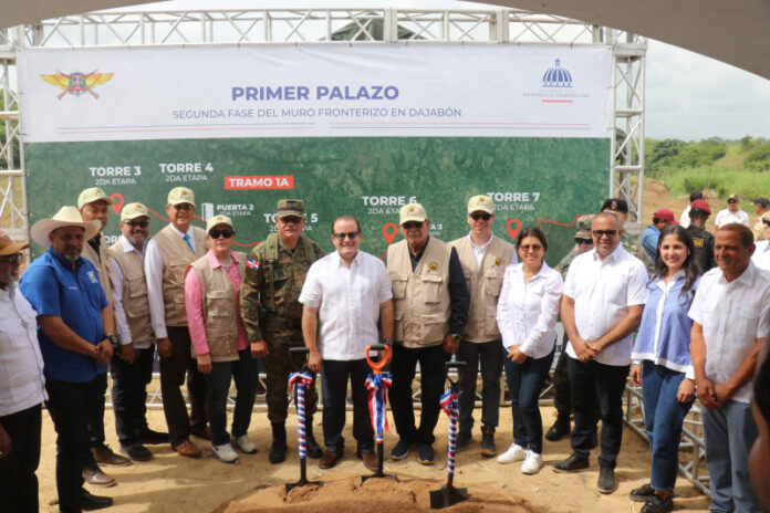Gobierno inicia construcción de 13 kilómetros adicionales del muro fronterizo en Dajabón.