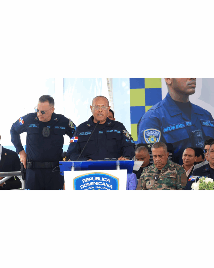 Policía Nacional pone en marcha modelo piloto de patrullaje con 1,150 agentes en 137 sectores.