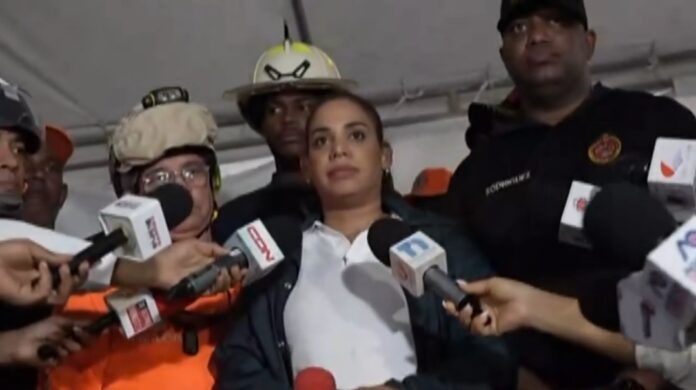 Autoridades de Santo Domingo Norte ofrecen detalles sobre búsqueda de niña arrastrada por cañada en El Primaveral