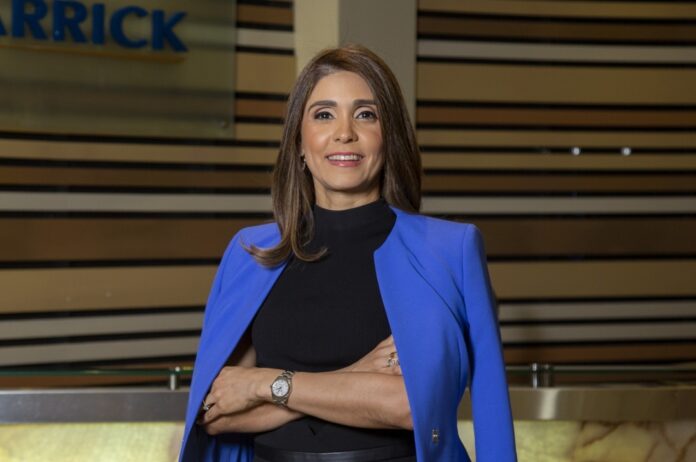 Juana Barceló renuncia a la presidencia de Barrick Pueblo Viejo tras culminar acuerdo con comunidades