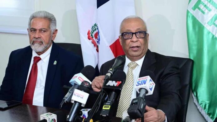 La Fuerza del Pueblo denuncia falta de transparencia en la fijación de precios de combustibles y exige auditoría de subsidios