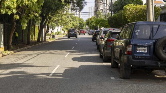 Parquéat_RD cobrará RD$5,000 por multa y remolque de vehículos a partir del 4 de agosto.