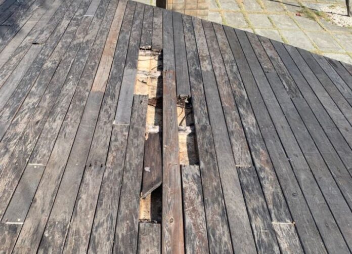 Regidor denuncia deterioro del anfiteatro y parque La Puntilla en Puerto Plata