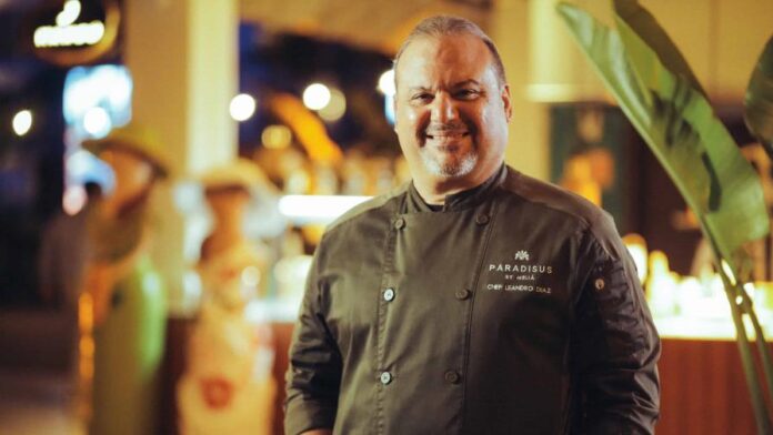 Leandro Díaz: “Solo cuando aprovechemos todo lo que produce RD, podremos ofrecer una mejor gastronomía”.