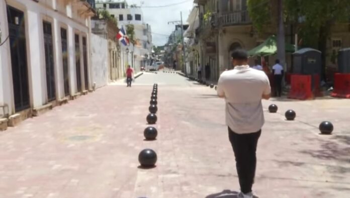Tras denuncias de Somos Pueblo, Turismo entrega calles terminadas en la Ciudad Colonial y promete cronograma semanal