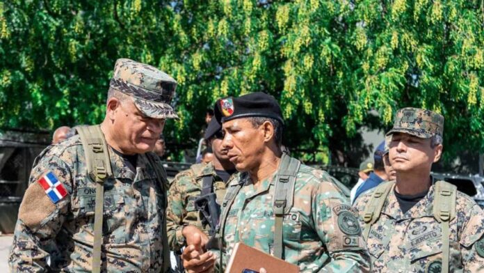 República Dominicana refuerza seguridad militar en la frontera norte con Haití.