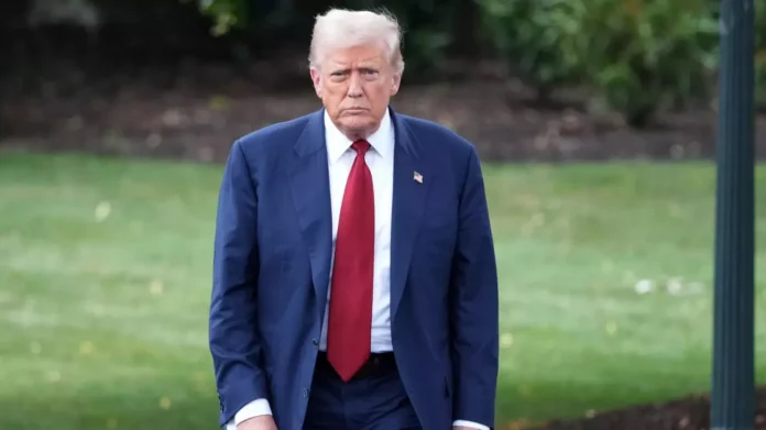 Trump critica a senadores demócratas por retrasos en confirmaciones de nominados.