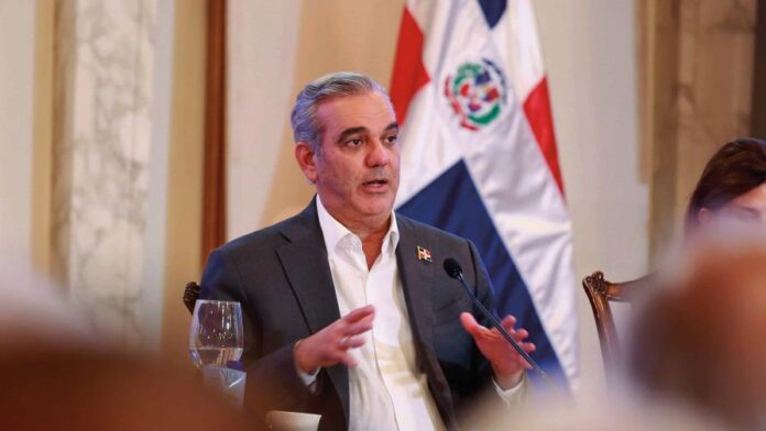 Gobierno y sector privado trazan hoja de ruta para cumplir la Meta RD 2036.