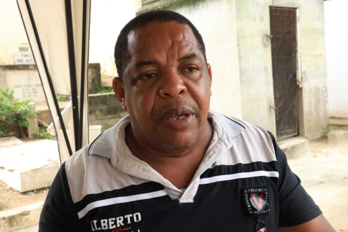 Familiares de prestamista fallecido admiten que estaba ebrio, pero rechazan versión de arma ilegal.