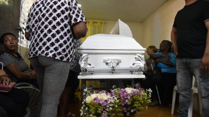 Anciano muere tras ser atropellado por motorista que calibraba en Santiago