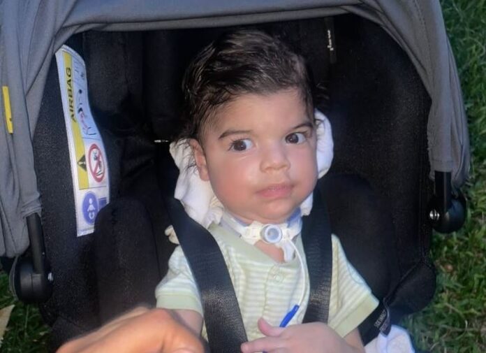 Padres denuncian falta de acceso a medicamento vital para su hijo con atrofia muscular espinal