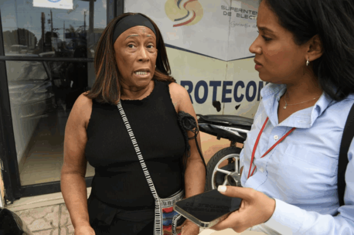 Usuarios del servicio eléctrico denuncian desilusión con Protecom por facturación y lentitud en procesos