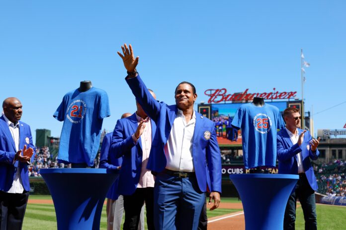 Sammy Sosa es exaltado al Salón de la Fama de los Chicago Cubs