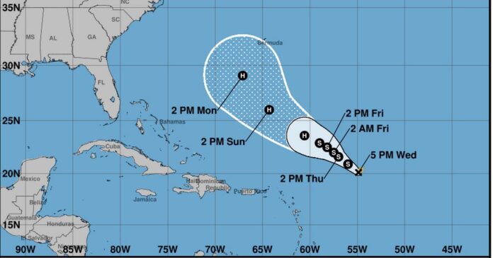 Tormenta tropical Humberto se forma en el Atlántico y podría convertirse en huracán