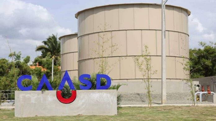 Más de 675 mil personas sin agua potable tras salida de 44 acueductos por lluvias en República Dominicana