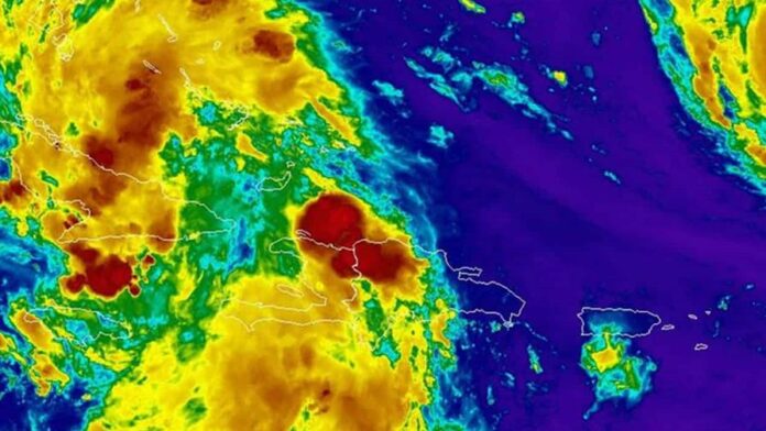 Depresión tropical continuará generando lluvias en gran parte del país este fin de semana