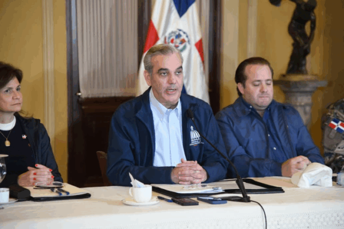 Abinader declara emergencia nacional para acelerar reparaciones por daños del fenómeno Melissa