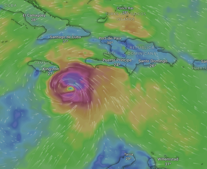 Melissa se convierte en huracán