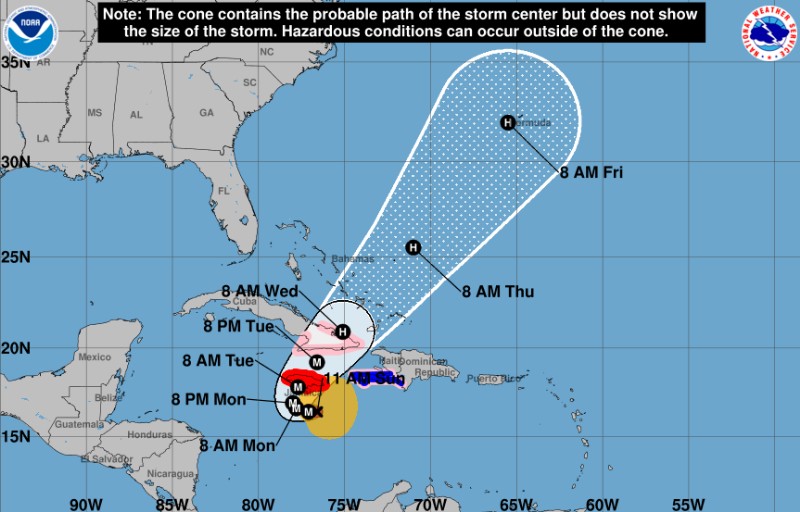Trayectoria El Centro Nacional de Huracanes de Estados Unidos prevé que el huracán Melissa gire al noreste este lunes para colocarse al noroeste de La Hispaniola el miércoles generando fuertes aguaceros a mitad de la semana.