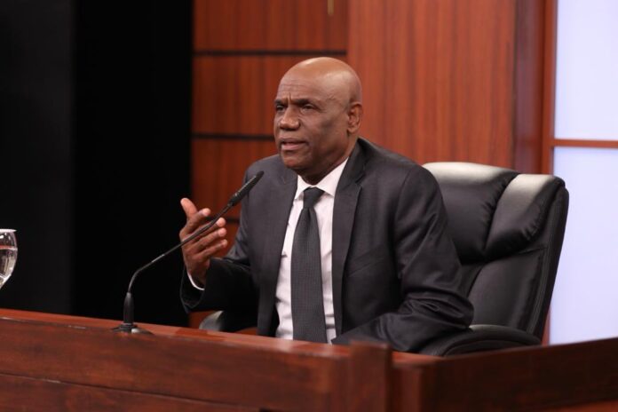 José Alejandro Vargas propone que las preguntas a aspirantes a las altas cortes sean seleccionadas al azar para garantizar transparencia