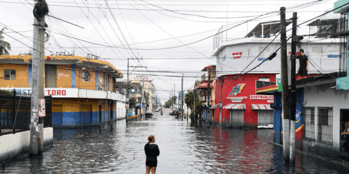 Bajo alerta 26 provincias y la capital por tormenta Melissa