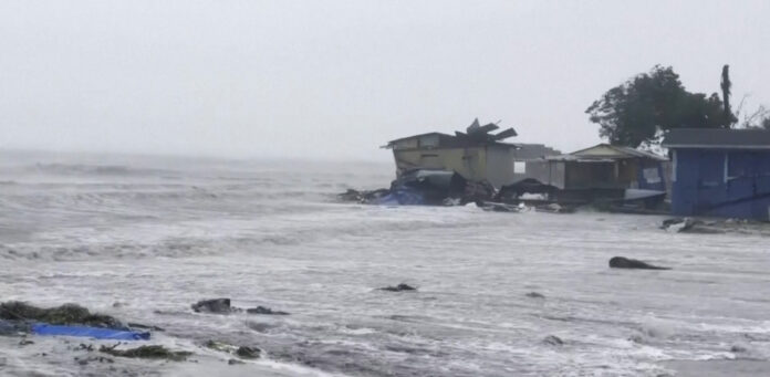 Jamaica declarada “zona catastrófica” tras el paso del huracán Melissa