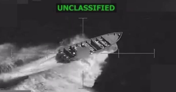 Estados Unidos informa destrucción de embarcación vinculada al narcotráfico en operativo de la Operación Lanza del Sur