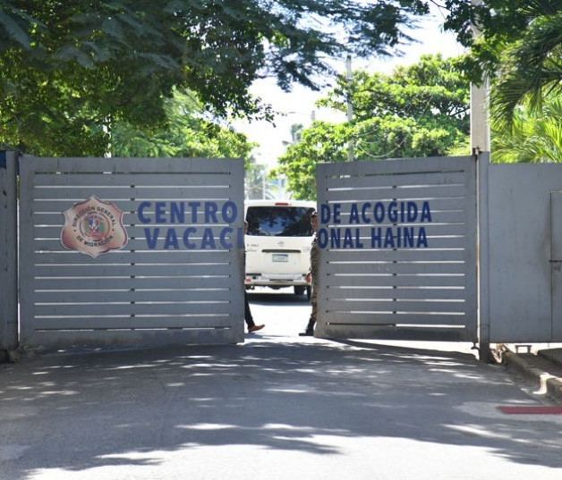 Muere recién nacido en el centro de procesamiento migratorio de Haina; autoridades investigan las causas