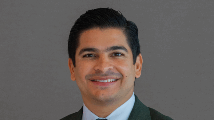 Abinader destituye al director de la OPRET tras críticas por el apagón que paralizó el Metro de Santo Domingo