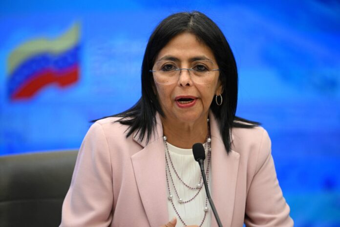 Delcy Rodríguez acusa a Estados Unidos de intentar convertir a Venezuela en su “estado número 51”