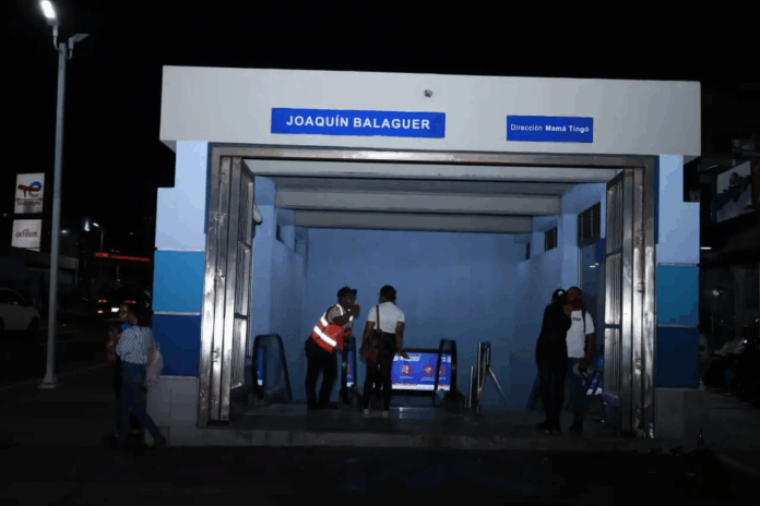 Nueve días históricos en el metro: tres apagones y dos directores para volver a pie a casa