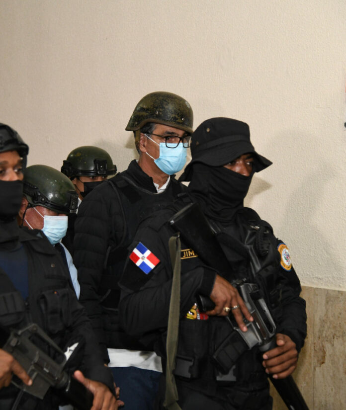 Juez se reserva fallo sobre medida de coerción en caso SeNaSa hasta el domingo